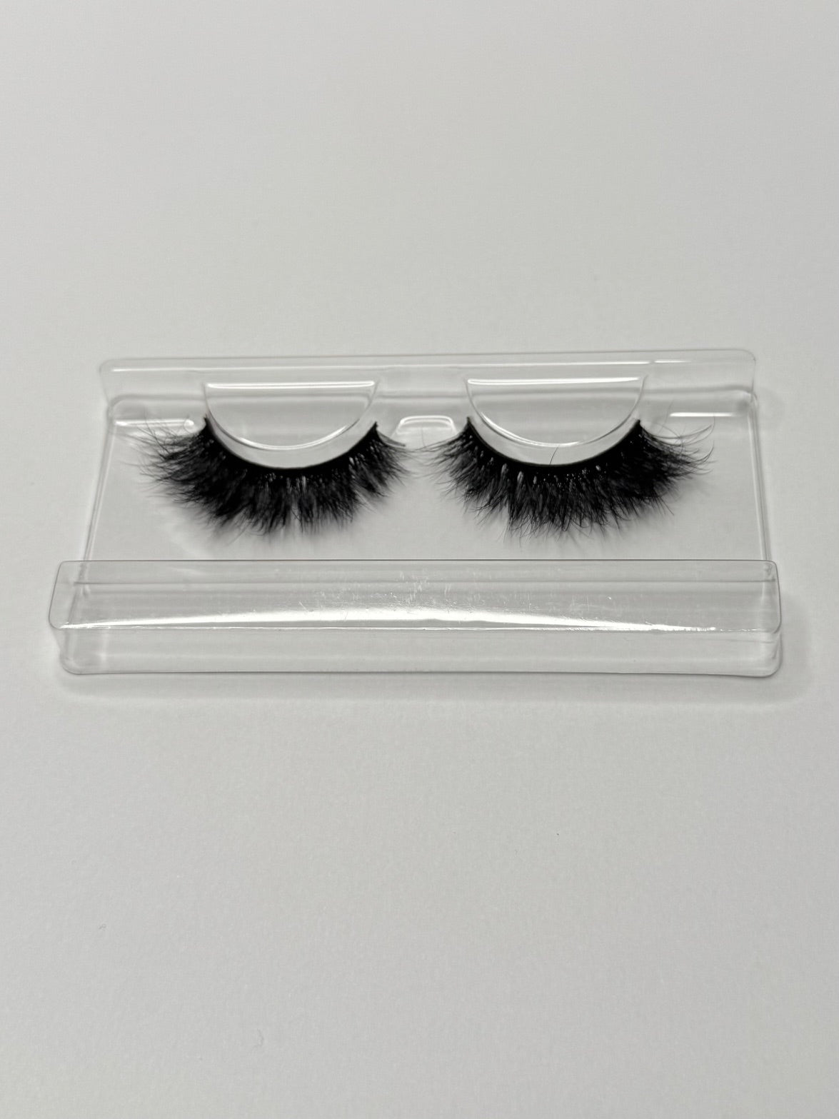 SAMARA LASHES